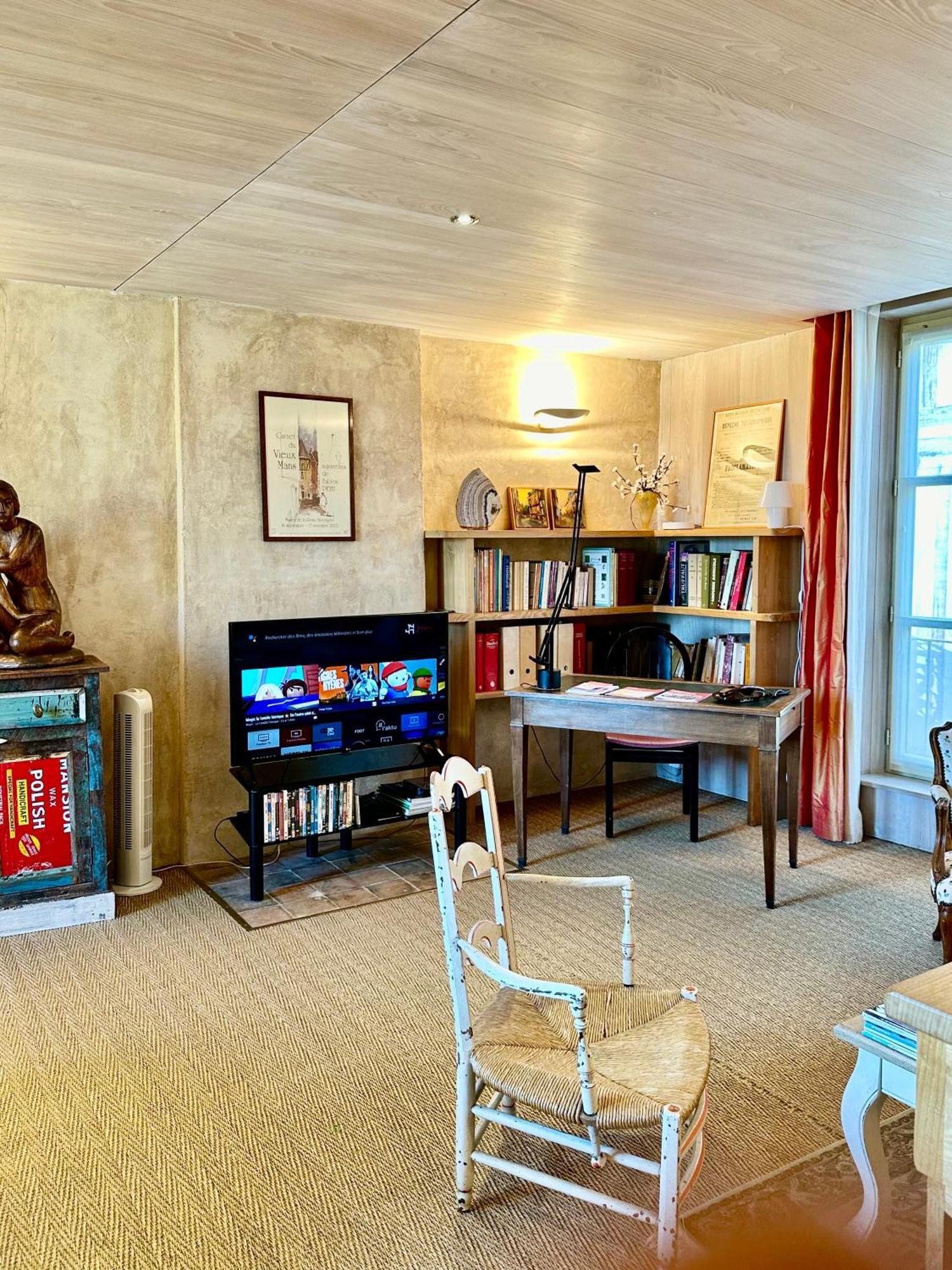 Logis Saint-Flaceau Le Mans Eksteriør billede